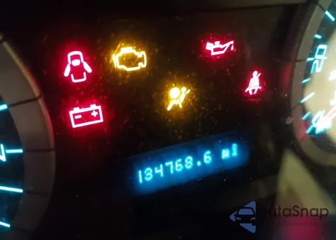 2010 Ford Escape Limited из США, поврежденный, VIN 1FMCU0E71AKD18556